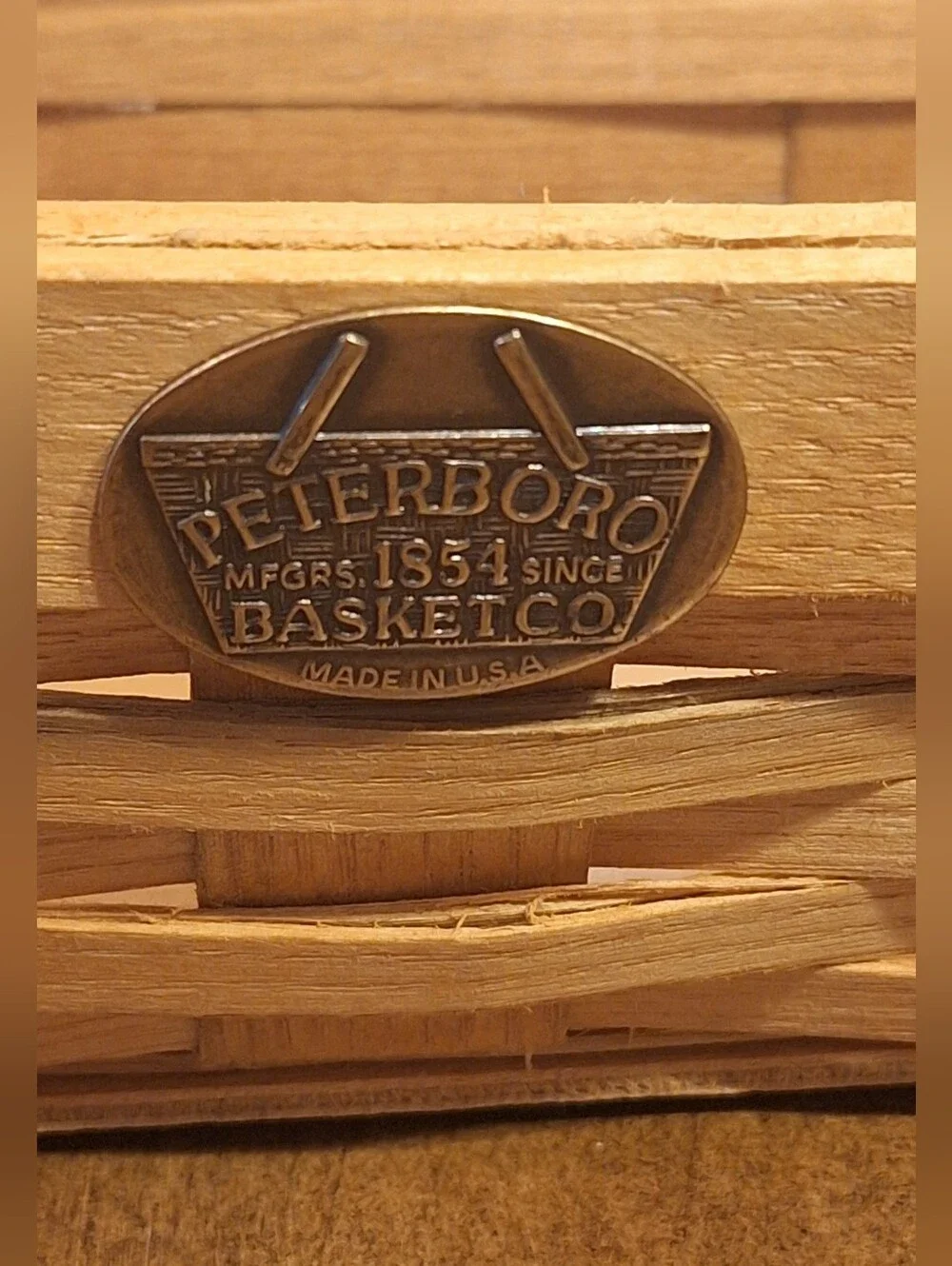 Peterboro oval metal